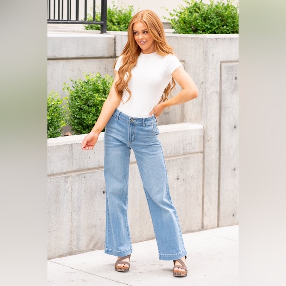 Kancan High Rise Wide Leg - Size 7 - Picture 2 of 3